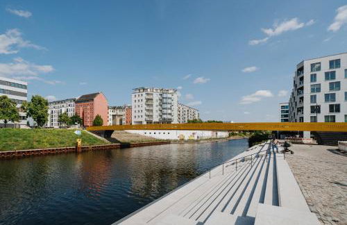 Homely Berlin - New Build , near River , Main Station , Family & Business - Photo 3