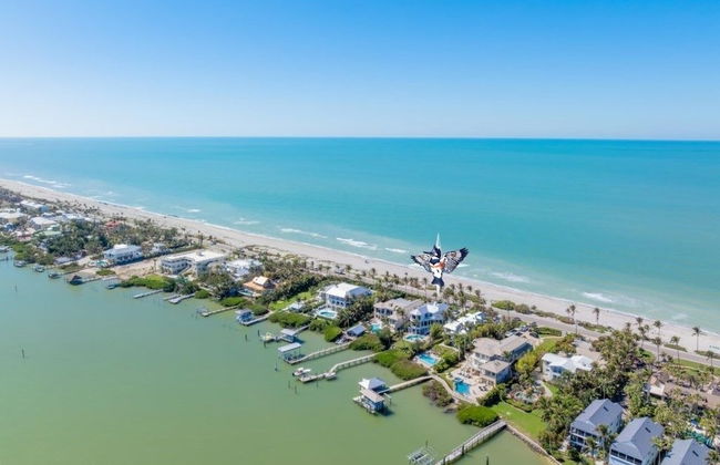 Captiva Grace 5 Bedroom Home by RedAwning - Photo 56