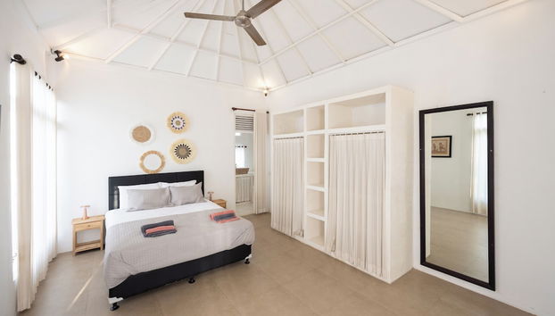 Villa Selamat - Foto 2, Habitación