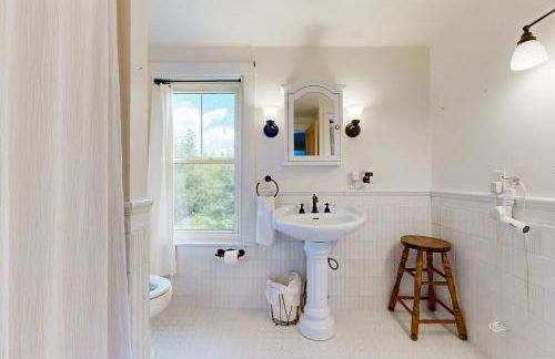 Acadia Lights Cottage - Photo 14