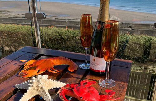 Luxury Seaside Home with Incredible Views - Foto 26