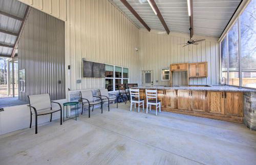 Home with Screened Porch - Near Toledo Bend Lake! - Foto 25