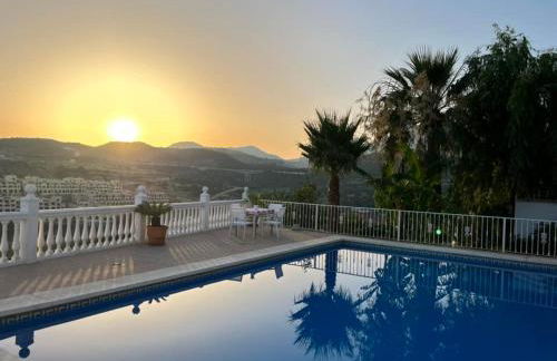 Villa Danesa - Photo 1