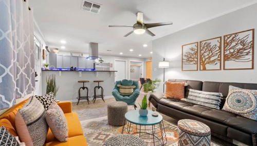 The Hummingbird House, Sauna & Mountain Views! - Foto 2