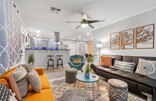 The Hummingbird House, Sauna & Mountain Views! - Foto 2