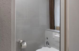 Nofa Apartments - Altbau Apartments am Kudamm - Foto 44