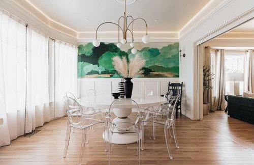 Luxe Victorian Retreat • Walk to Downtown - Foto 35