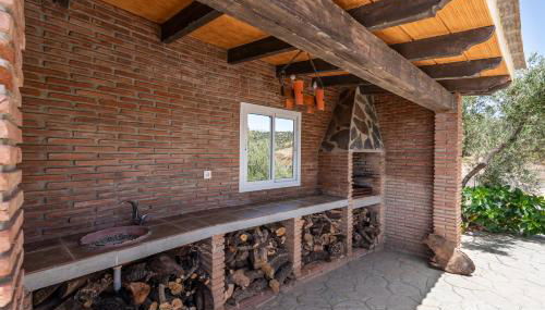 Acogedora Villa Con Piscina, Barbacoa, Chimenea y Vistas a La Sierra - Foto 3