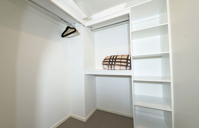 Preston Spacious 2-BRM Apt. Free-Parking - Foto 19