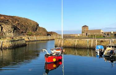 Coastal bungalow, sleeps 5 and ideal for walkers - Photo 21