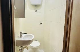 Ampio Appartamento su 2 Livelli nel Centro Storico, Ideale per Coppie o Gruppi da 2 a 5 Persone - Foto 29