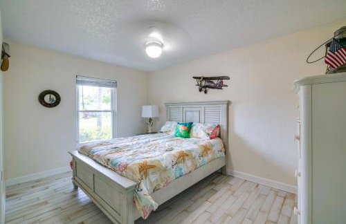 Outdoor Oasis with Bar and Lanai Tavares Escape - Photo 17