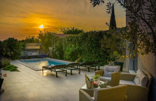 VILLA LATINI - Ideal for a family vacation. Heated pool. Local breakfast optional available - Foto 36