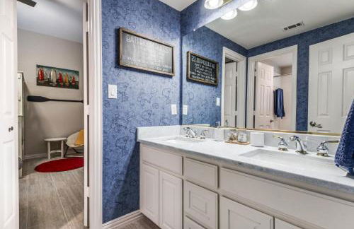 4-BR Waterfront - Pool Kayak Paddleboard & More - Foto 25