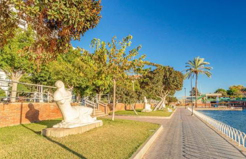 Amazing Apartment In Malaga With Wifi - Foto 29