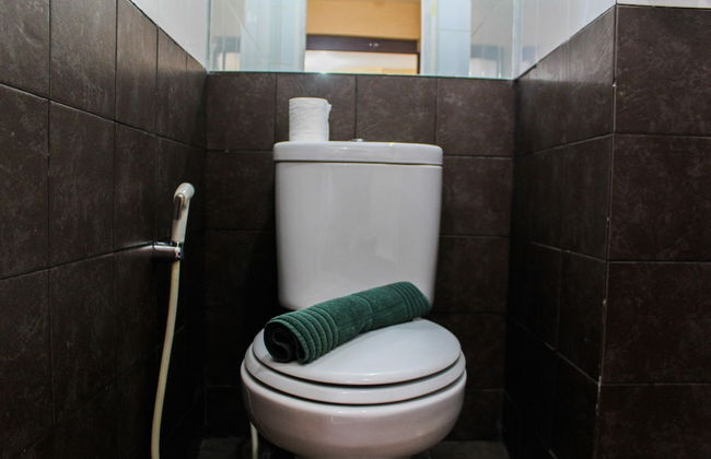 1BR City View at Green Pramuka Apartment near Mall - Foto 12