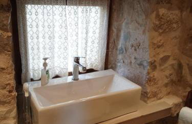 Irini's studios - Photo 4