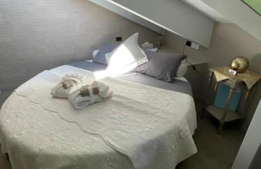 ACADAMIS - Suites & Junior Suites - Foto 2