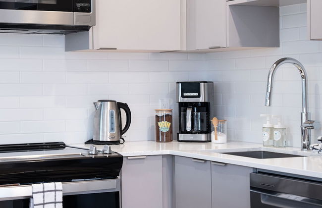 RevelStoked Getaway by Revelstoke Vacation - Photo 11