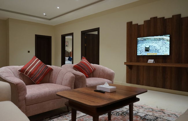 Rayyan Al Janadriah - Foto 29