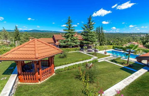 3 Bedroom Amazing Home In Jurdani - Photo 2