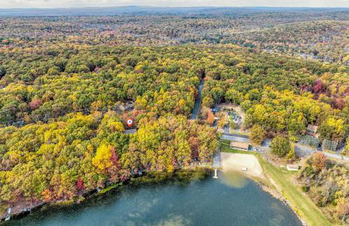 Lakefront Home, Hot Tub, Pool Access, Boats, Pets - Photo 12