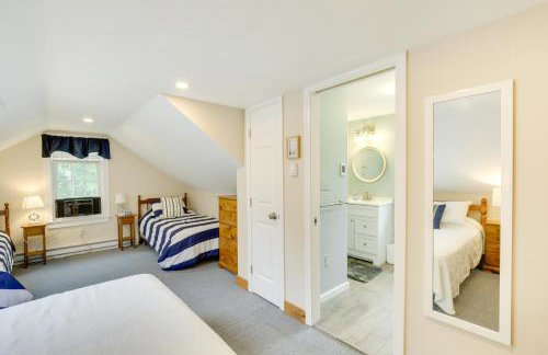 Kennebunkport Getaway with Grill Walk to Beach! - Foto 18