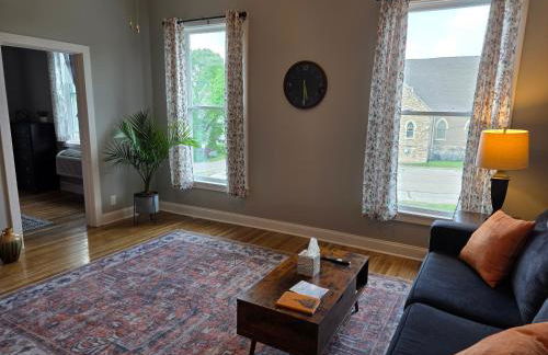 Beautifully Renovated Downtown 1Bed 1 Bath Apt, Pet Friendly - Foto 15