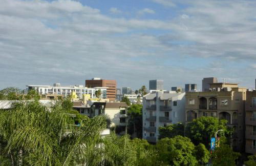 Designer Penthouse 2 Bedroom with Balcony Beverly Hills Adjacent - Foto 92