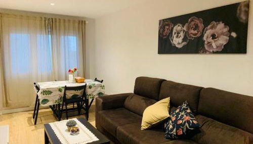 Piso recien reformado y con buena ubicación - Foto 2