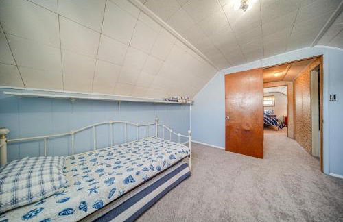 Ashtabula Home Rental - 2 Mi to Lake Erie, Beaches - Foto 23