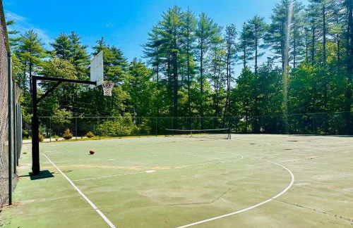 Dock! Dog-Friendly Lakefront Gem in Southern Maine - Foto 26