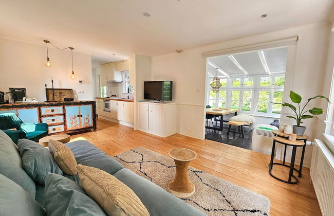 Chalet Kieftveen With hot tub for Four Person - Foto 9