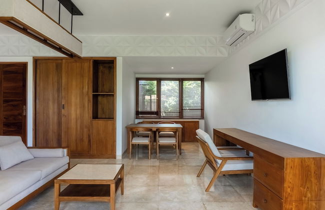 Medewi Surf Villa Luxury - Photo 9