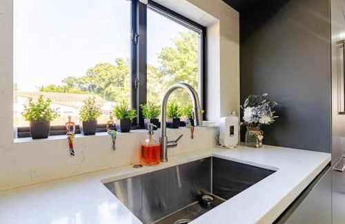 Miami Oasis by Brickell and Beaches - Photo 11