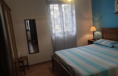 Elegante e Solare in pieno centro e da tutto - Foto 5