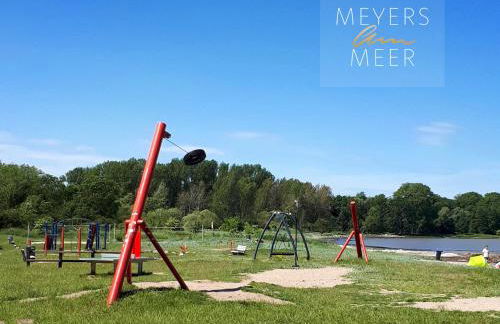 Schwarzes Holzferienhaus mit Sauna -- L I E B L I N G S P L A T Z -- an der Ostsee, Zierow bei Wismar, Strand 500m, alles inklusive - Photo 33