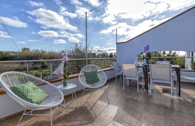 Sardinia Re - Fioretta Home Balcony Side - Foto 1