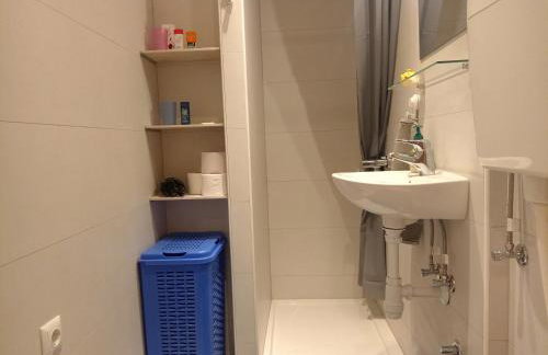 eazZynight Center Apartment - Foto 16