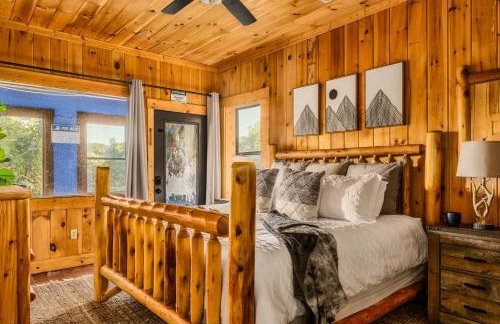 Splashtacular: Indoor Pool~Gorgeous Views~HotTub~GameRoom~Resort - Photo 47