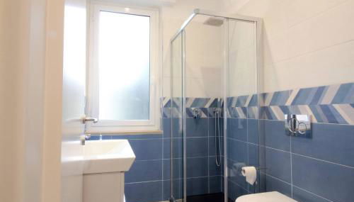 Casa Marina - Photo 4, Shower