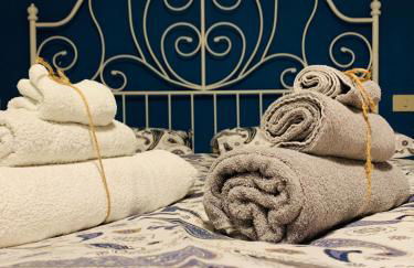 Claves Claustri - Appartamento storico con balcone - Photo 12