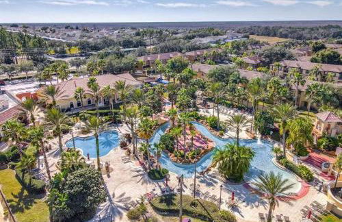 Disney World Cinderella Castle Lazy River Pool & Game Room - Foto 8