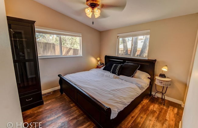 Mtn Dream! Fireplace, Patio & Hot Tub 4BR - Photo 4