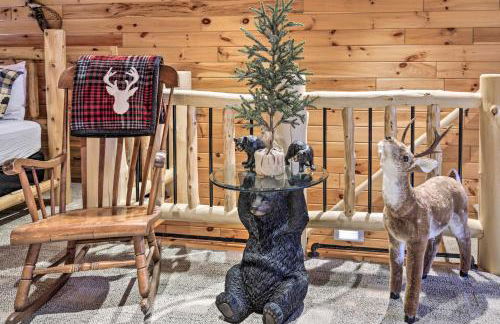 Phelps Cabin on 26 Acres with Fire Pit! - Foto 18