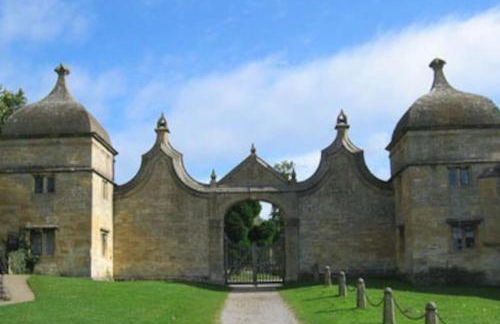Groves Barn at Norton Grounds - Photo 38