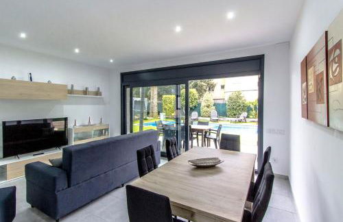 Catalunya Casas Modern Vacation Paradise 'Villa Ainmi' on the Costa Brava! - Foto 9