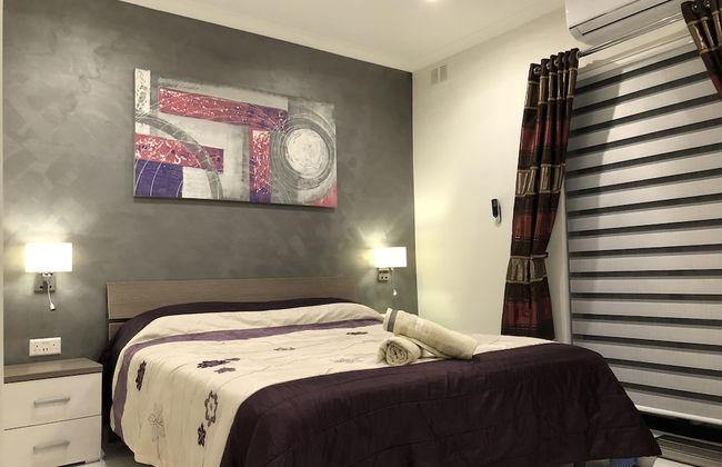 "1. Sea View Luxury 2 Bed Penthouse Close to Beach!" - Photo 3