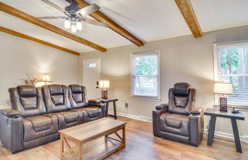 Private Yard and Deck High Point Home Base! - Foto 5