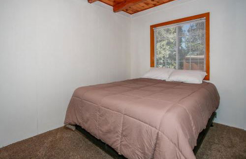 Palms To Pines-1877 by Big Bear Vacations - Foto 6